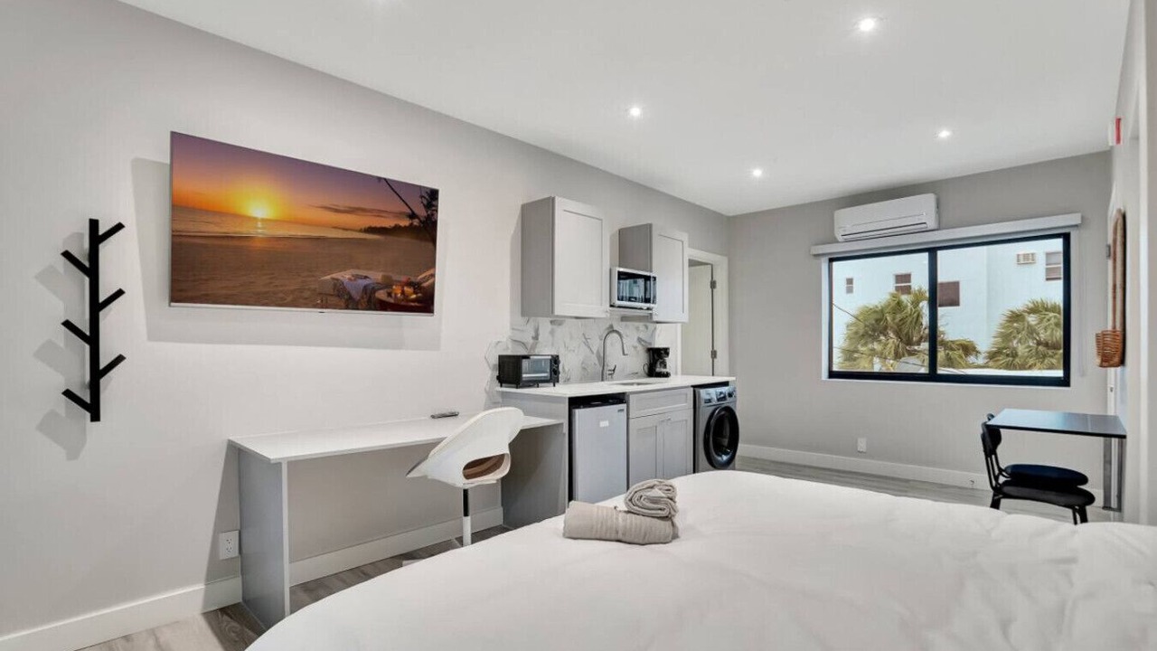 Photo of Bedroom in Central Beach