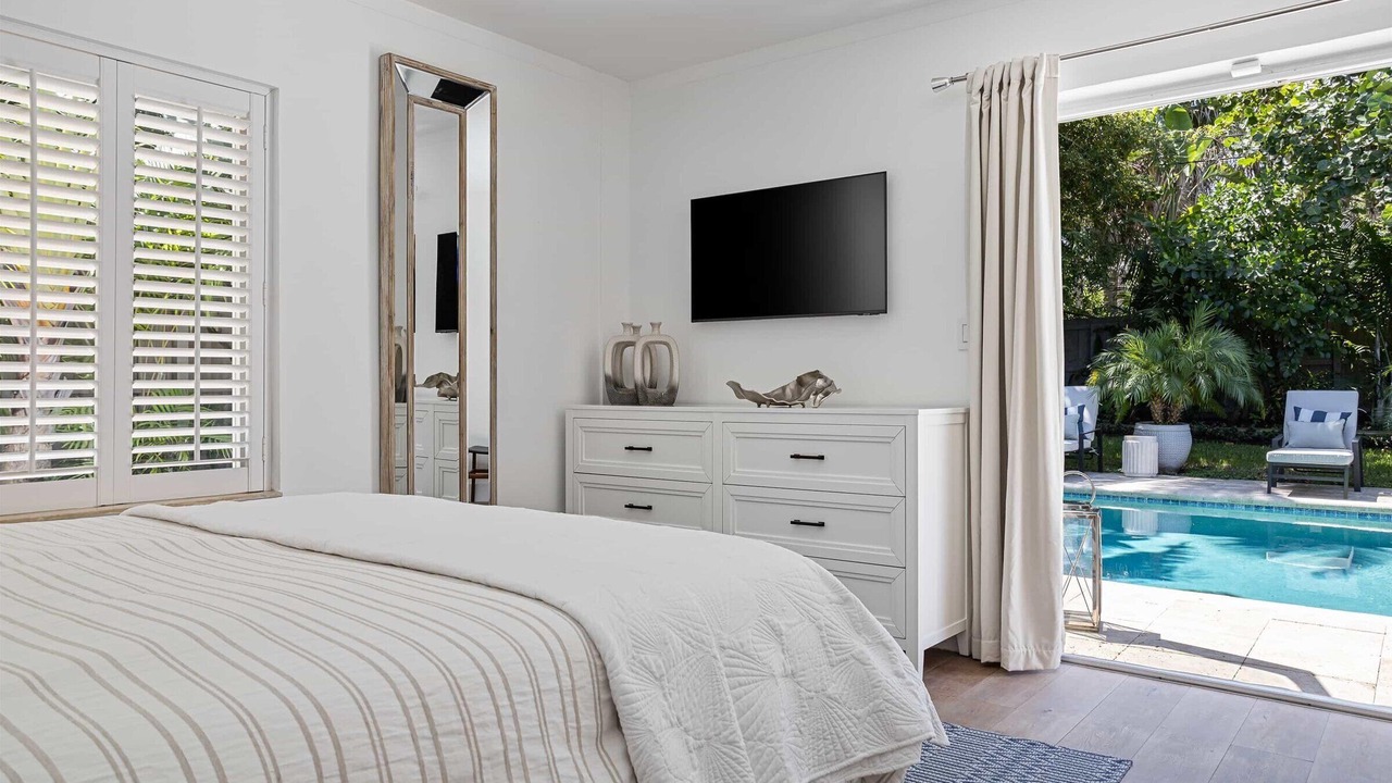 Photo of Bedroom in Dolphin Isles
