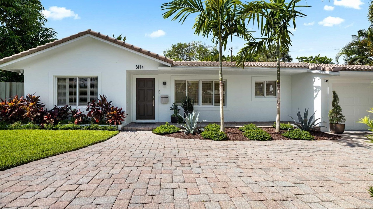 Photo of Outdoor in Dolphin Isles
