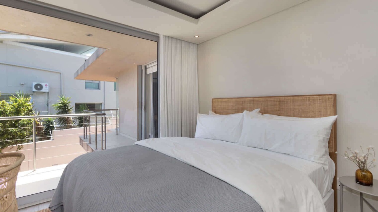 Photo of Bedroom in Camps Bay
