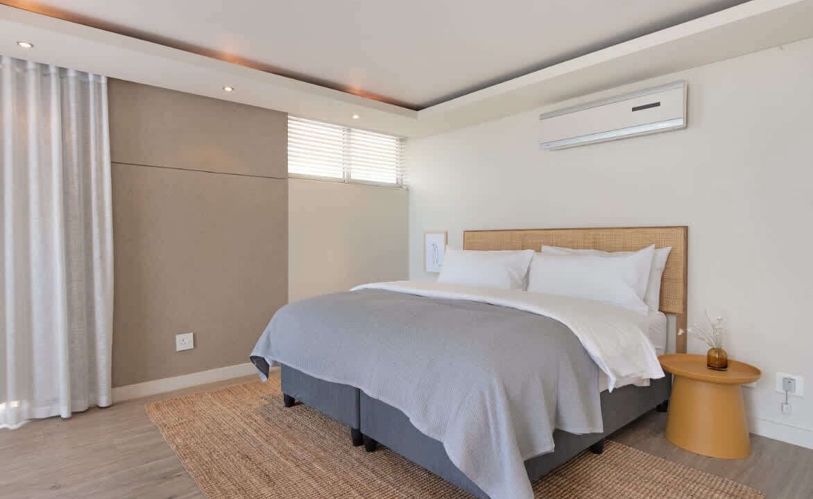 Photo of Bedroom in Camps Bay