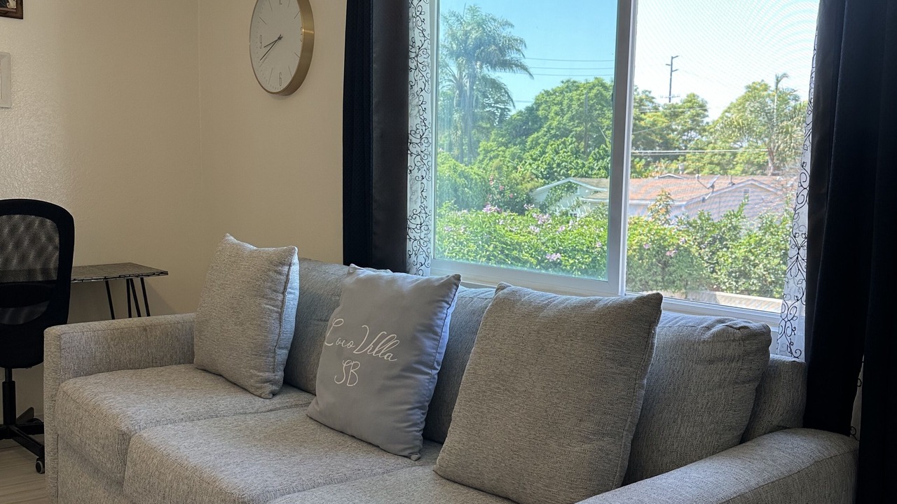 Photo of Livingroom in Eastside