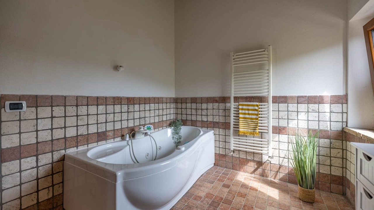 Photo of Bathroom in Montefiore Conca
