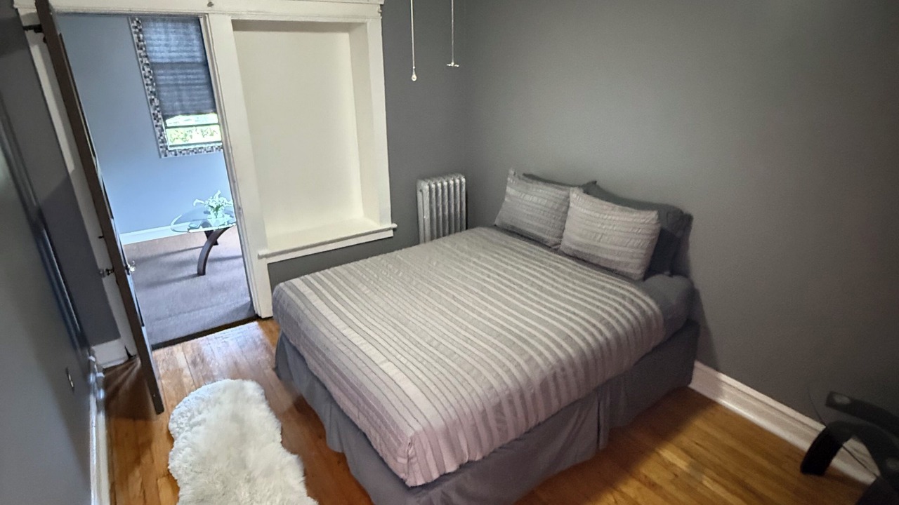 Photo of Bedroom in Grand Boulevard