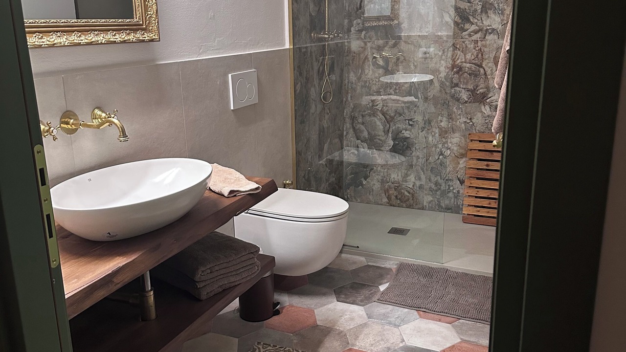 Photo of Bathroom in Palaia