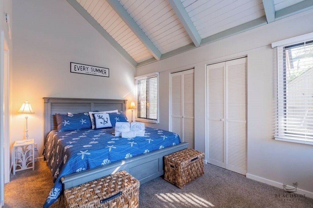 Photo of Bedroom in Night Heron