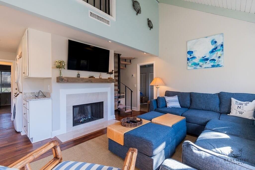 Photo of Livingroom in Night Heron