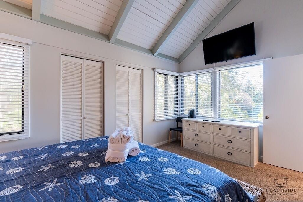 Photo of Bedroom in Night Heron