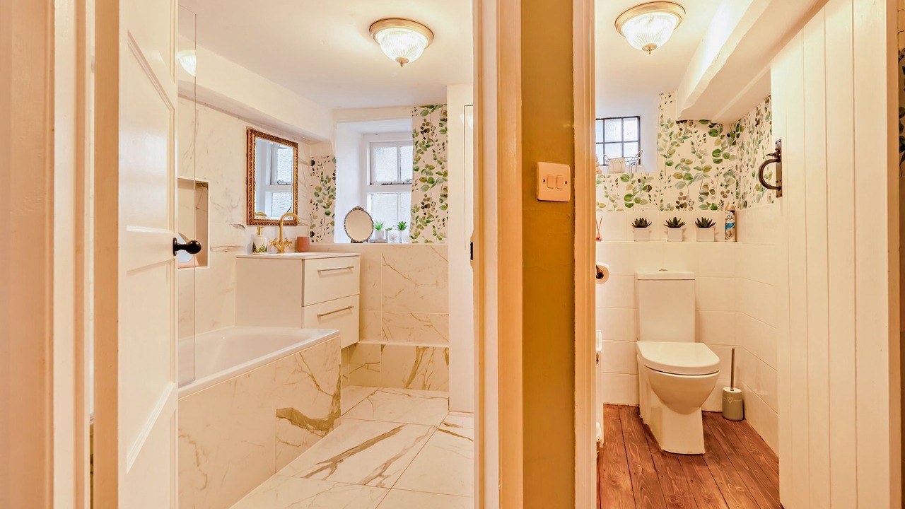 Photo of Bathroom in Willersey