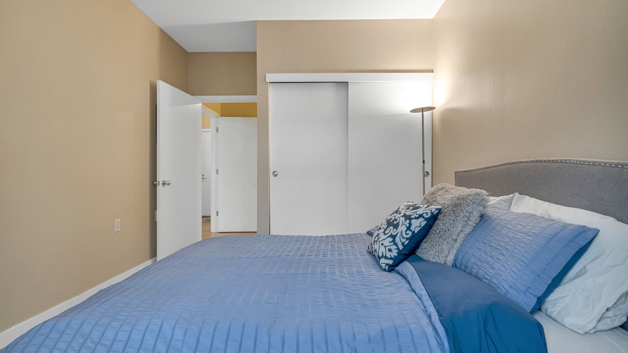Photo of Bedroom in Belltown