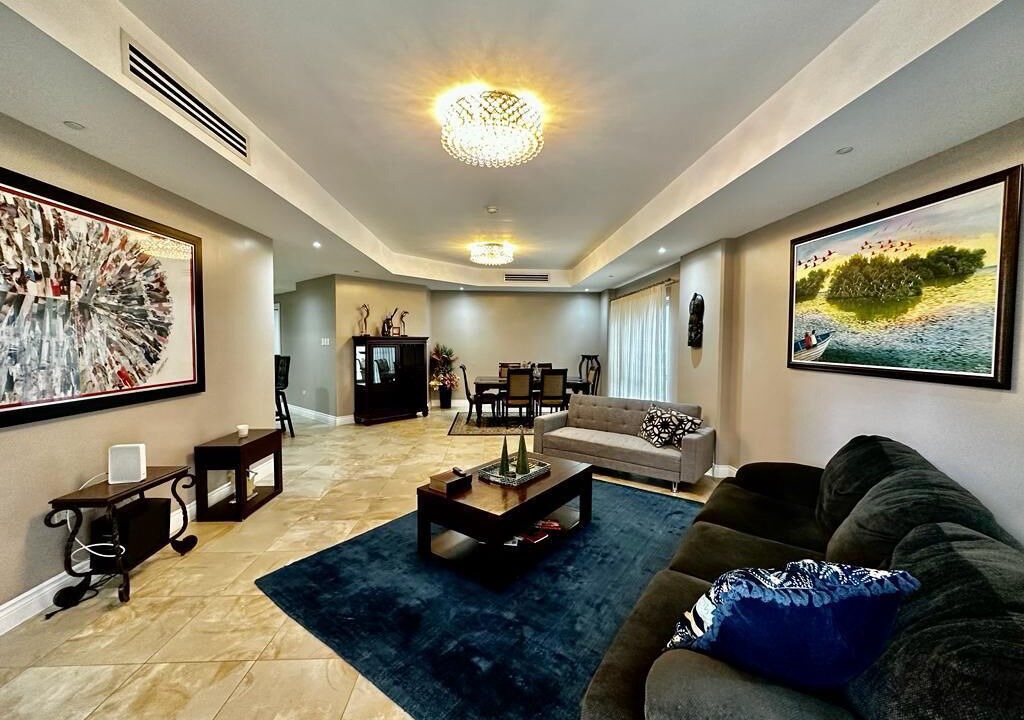 Photo of Livingroom in Woodbrook