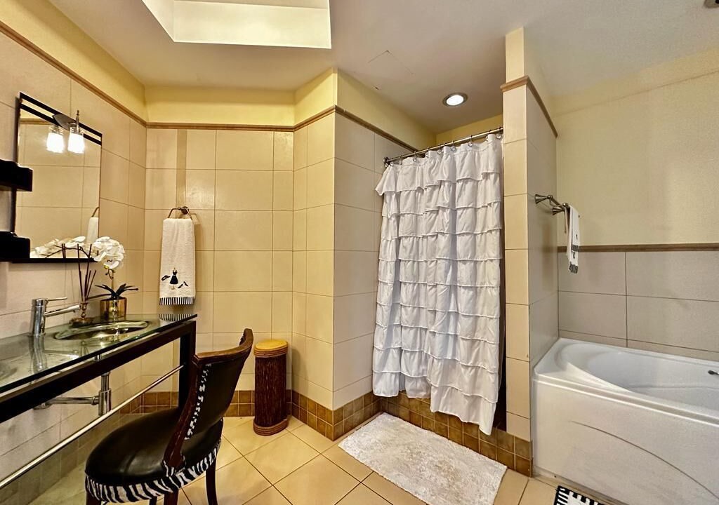 Photo of Bathroom in Woodbrook