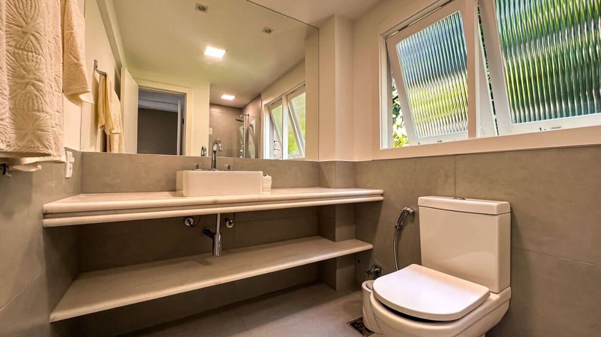 Photo of Bathroom in Portogalo
