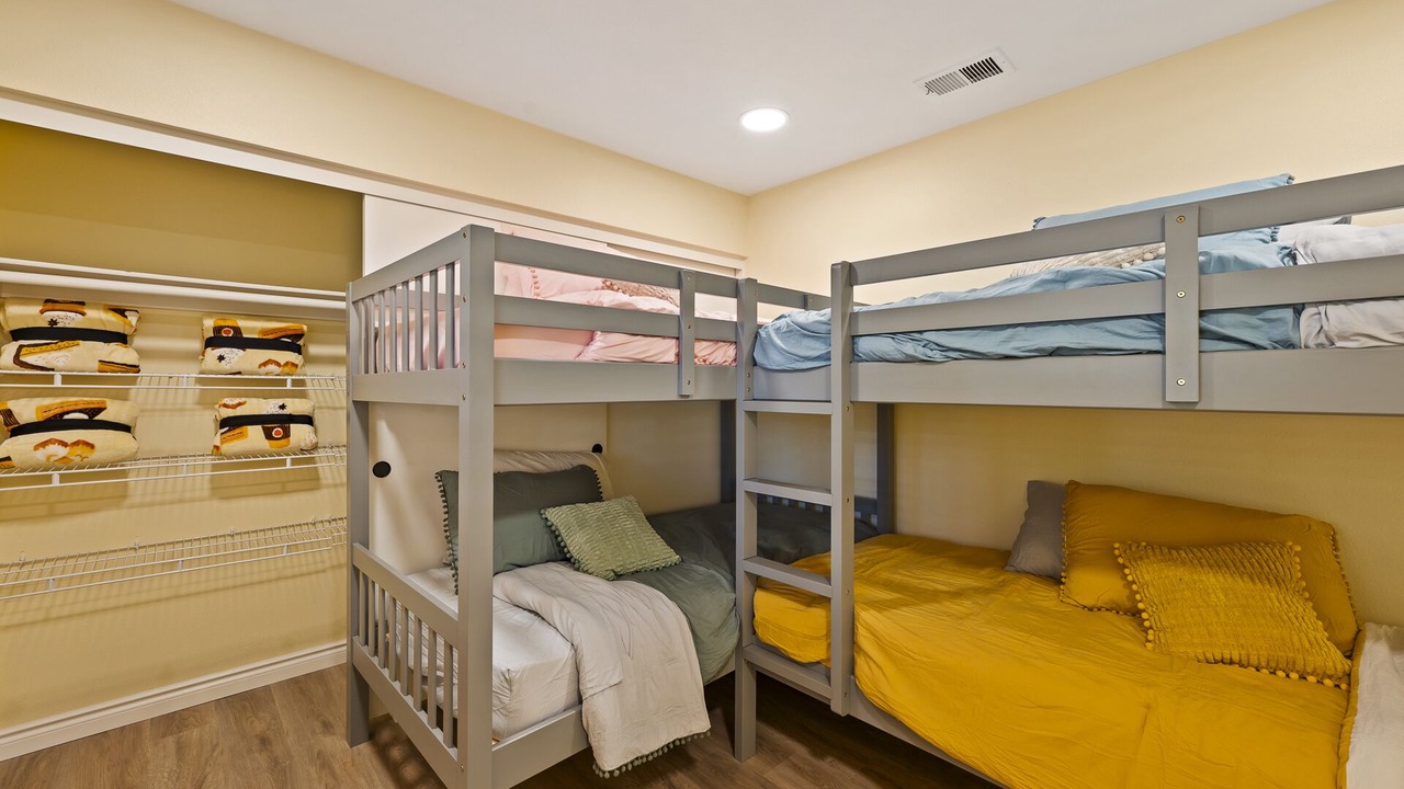 Photo of Bedroom in Corona