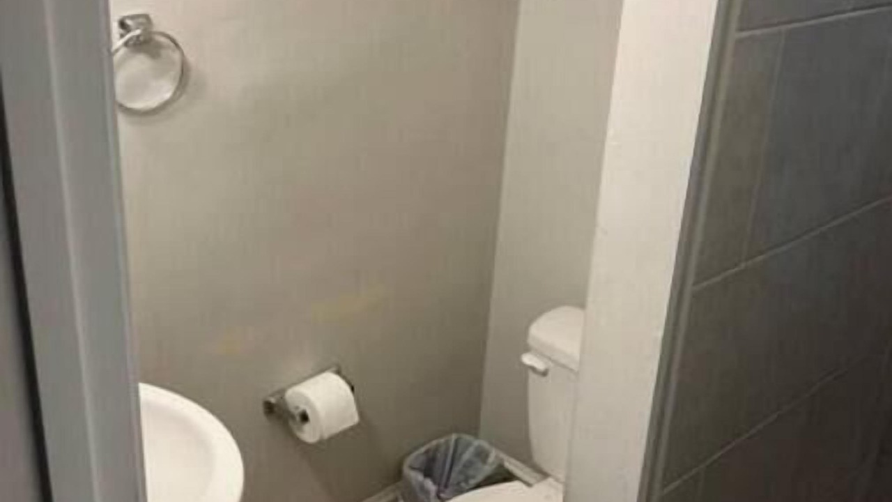 Photo of Bathroom in Brightwood Park
