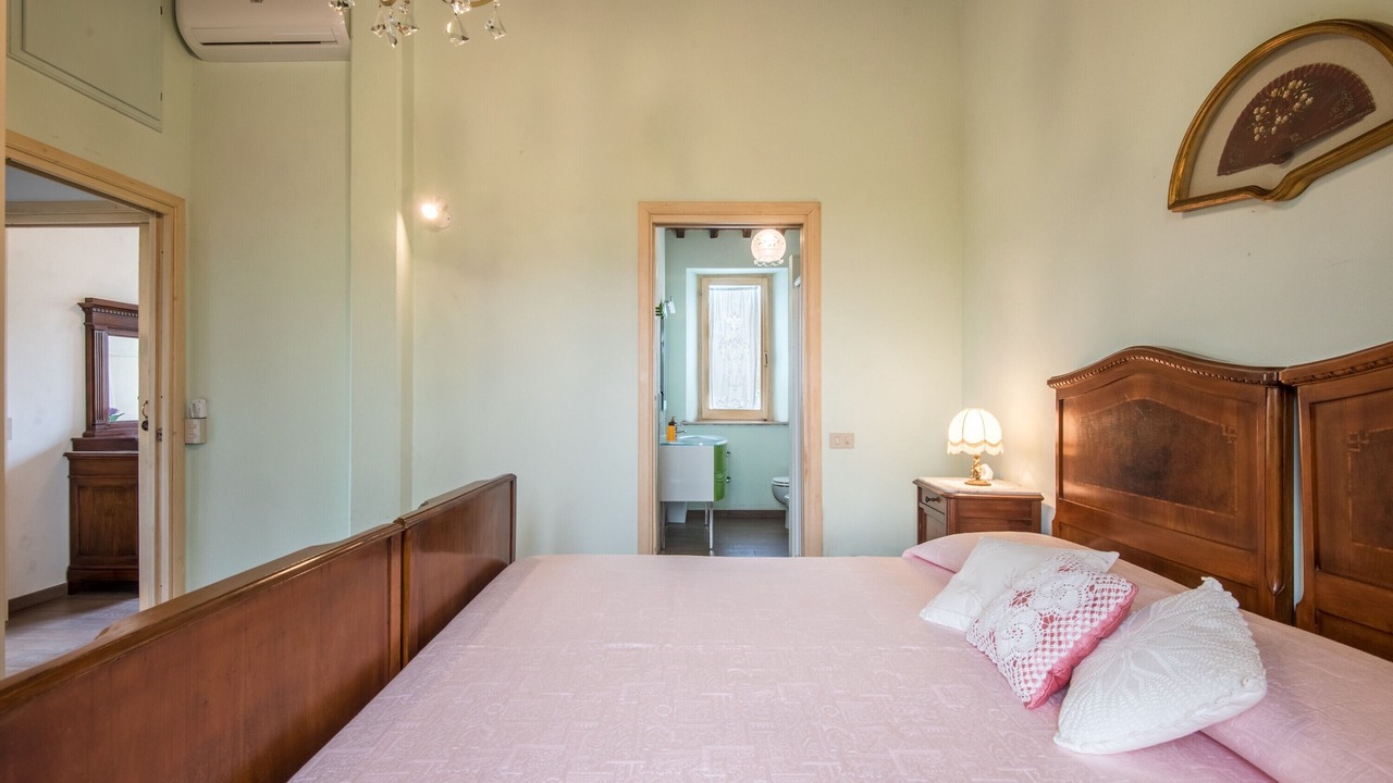 Photo of Bedroom in Colle di Val d'Elsa