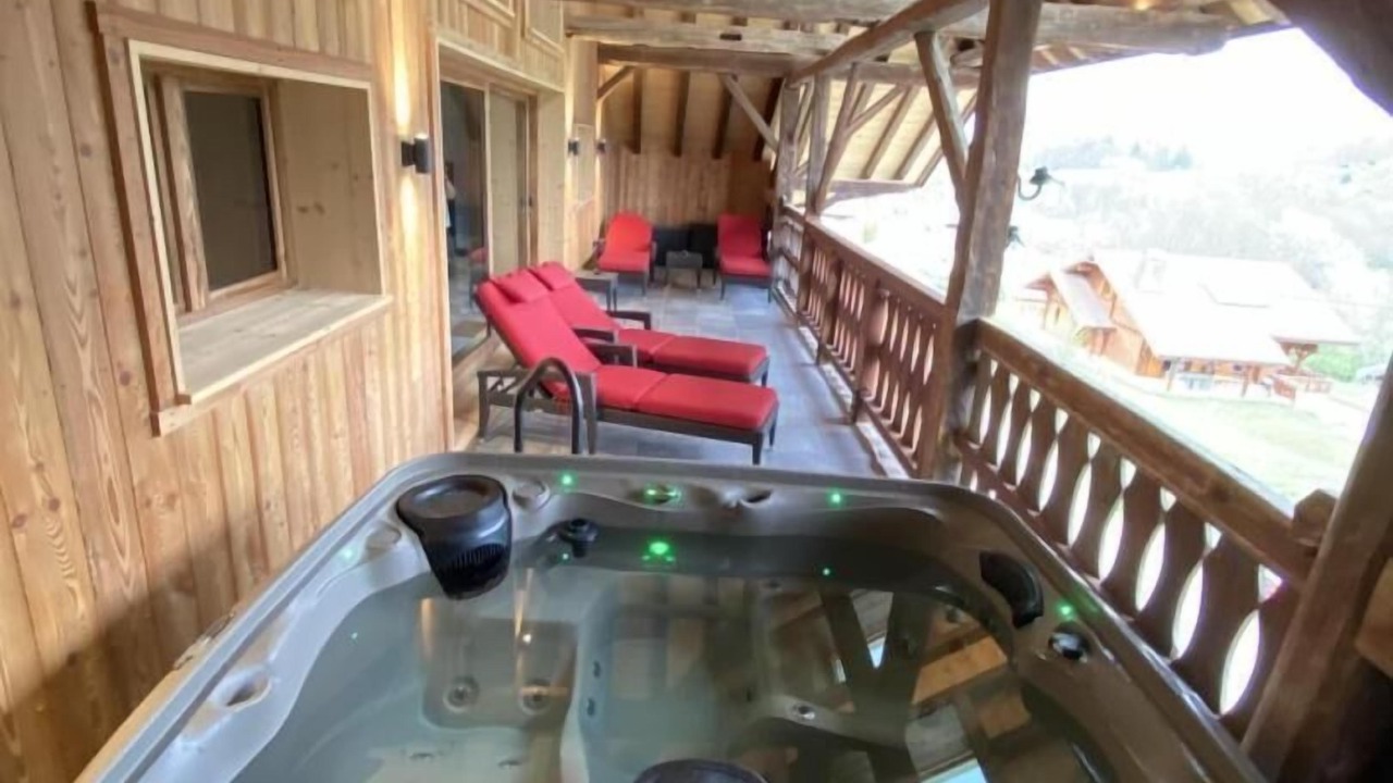 Photo of Patio Balcony in Allondaz