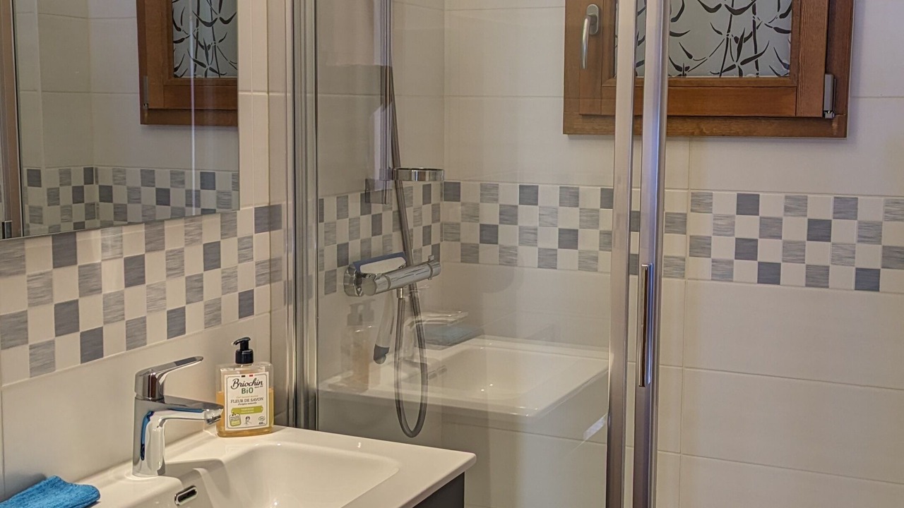 Photo of Bathroom in Hauteluce