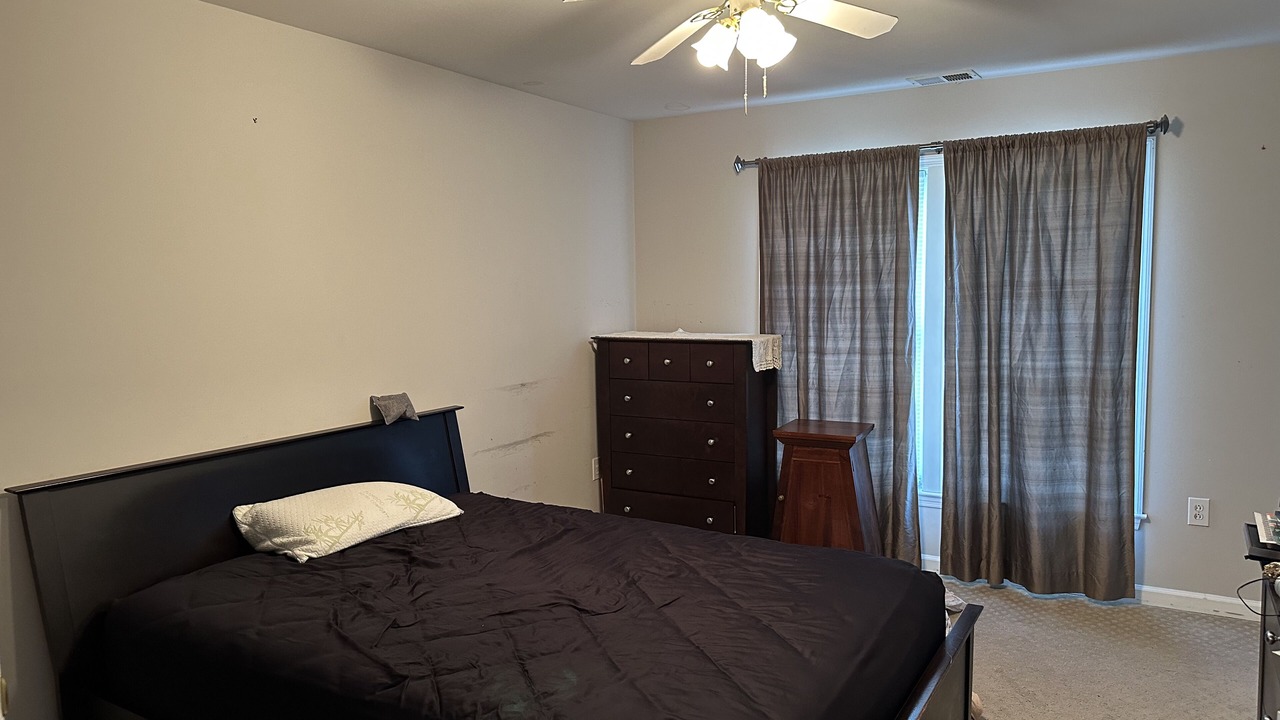 Photo of Bedroom in Garfield Heights