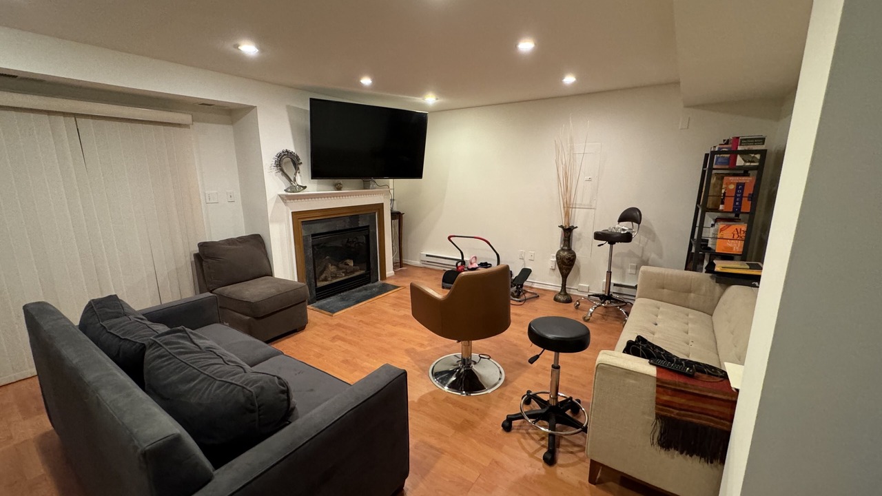 Photo of Livingroom in Garfield Heights