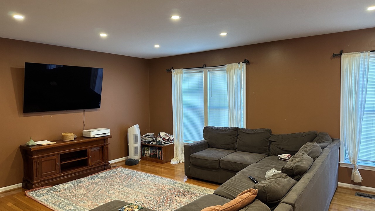 Photo of Livingroom in Garfield Heights