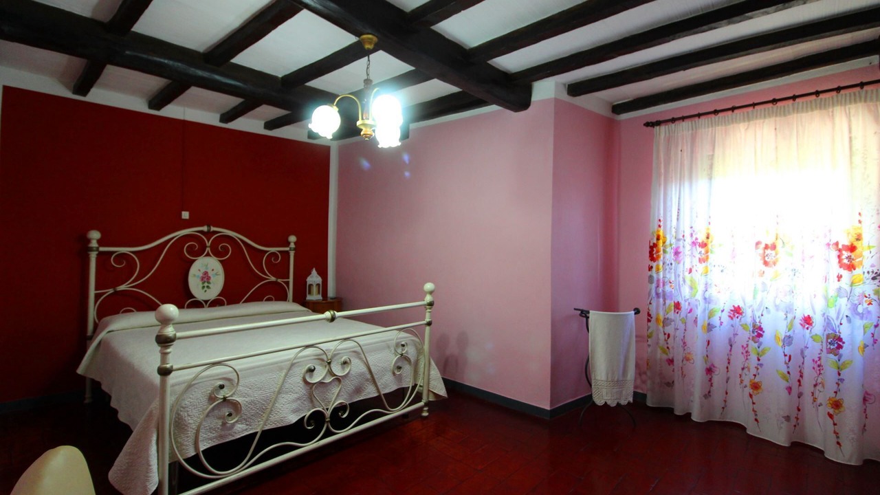 Photo of Bedroom in Castel Focognano