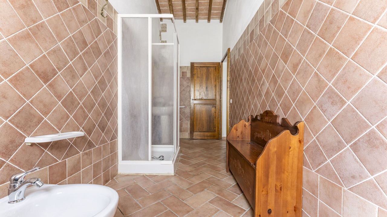 Photo of Bathroom in Radicondoli