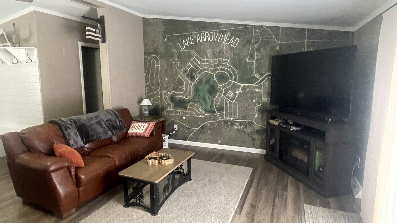 Photo of Livingroom in Lake Arrowhead