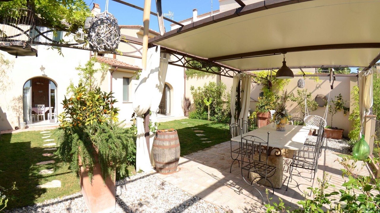 Photo of Outdoor in Aiale