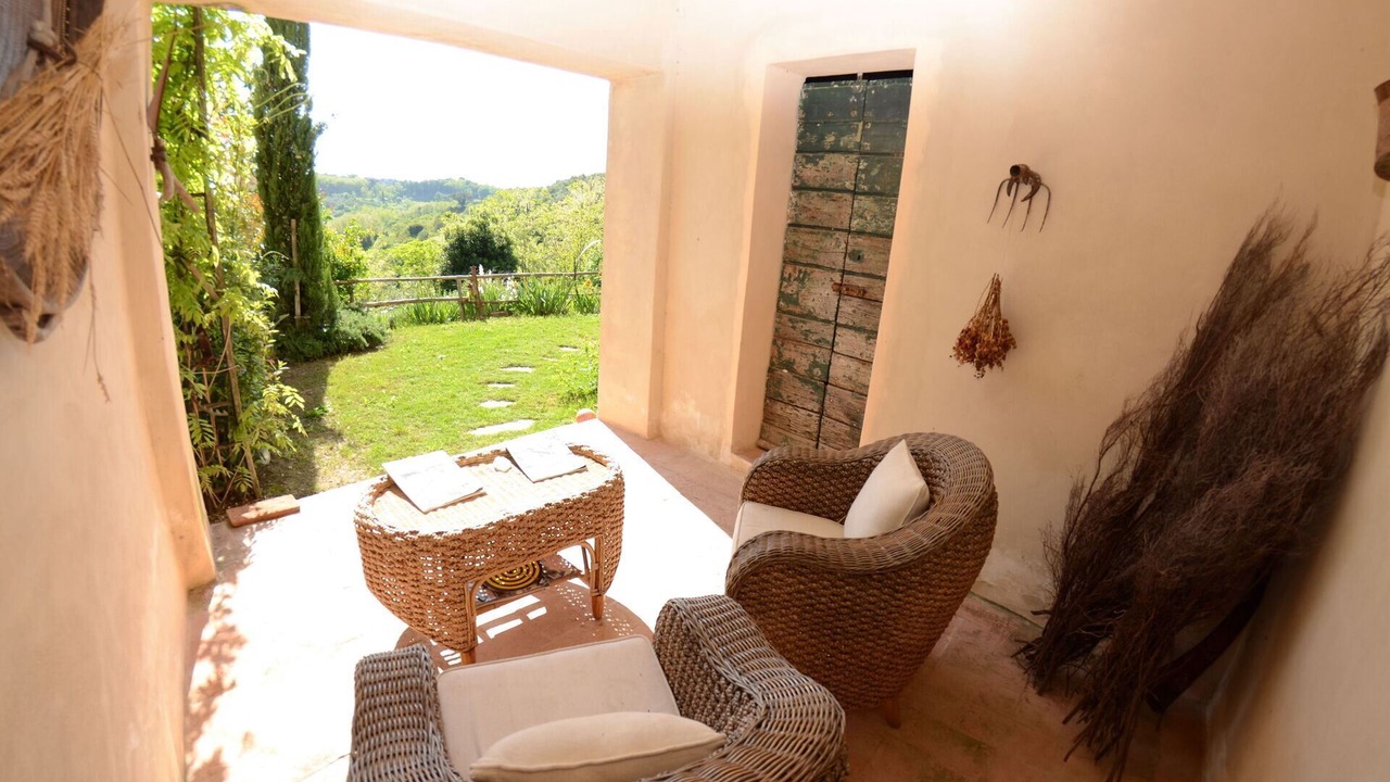 Photo of Patio Balcony in Aiale