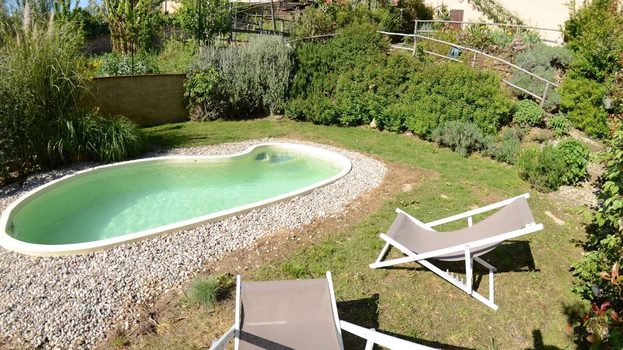 Photo of Outdoor in Aiale