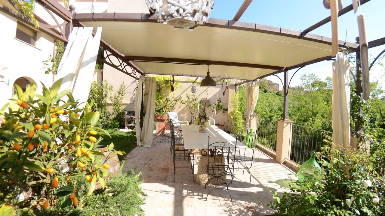 Photo of Outdoor in Aiale