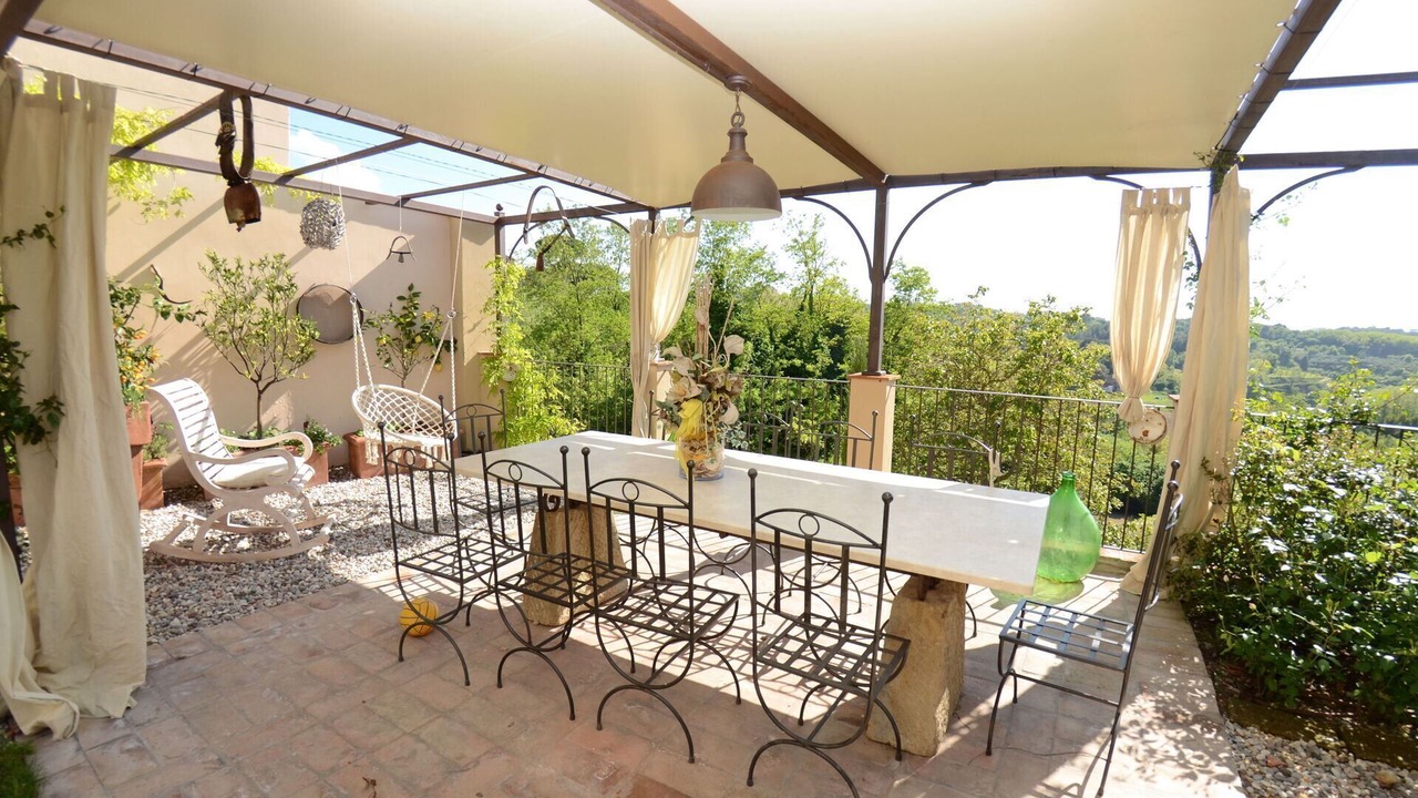 Photo of Outdoor in Aiale