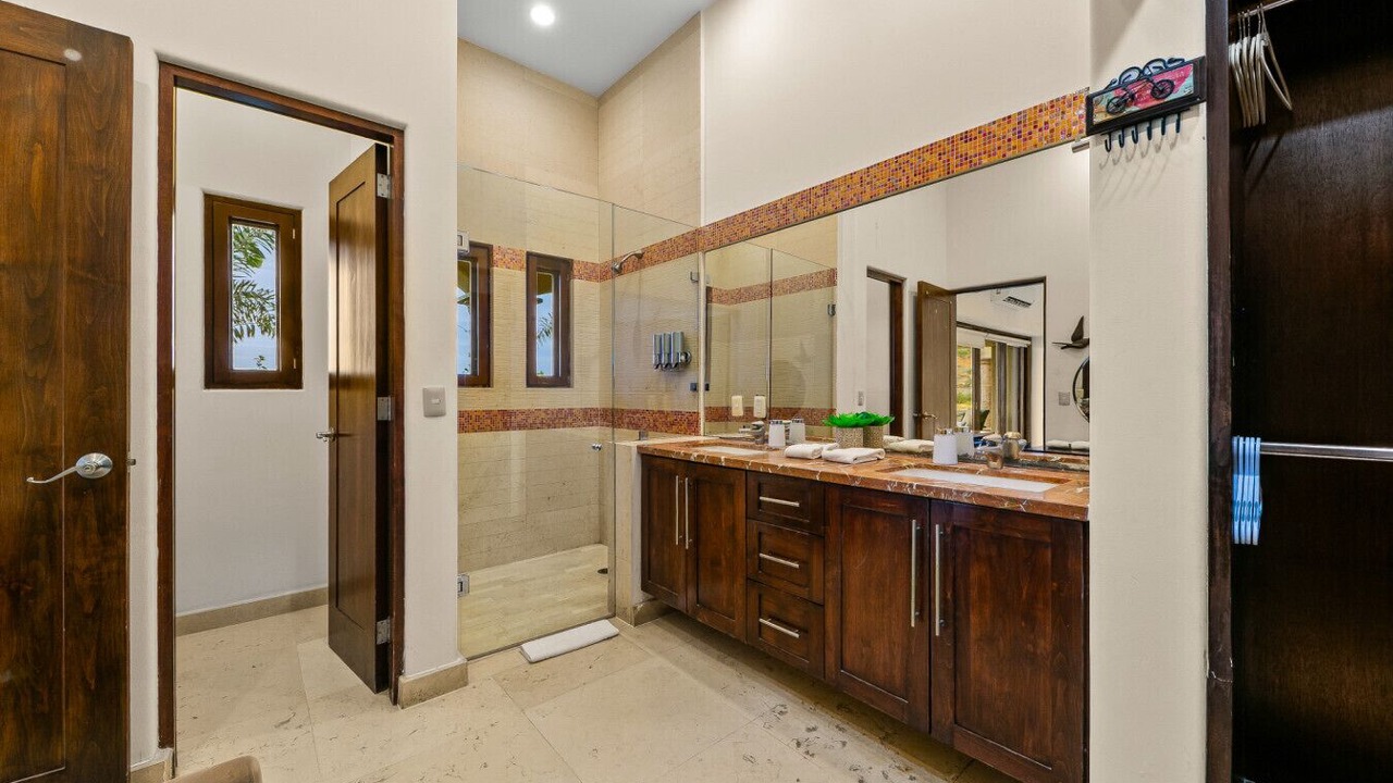 Photo of Bathroom in Pedregal