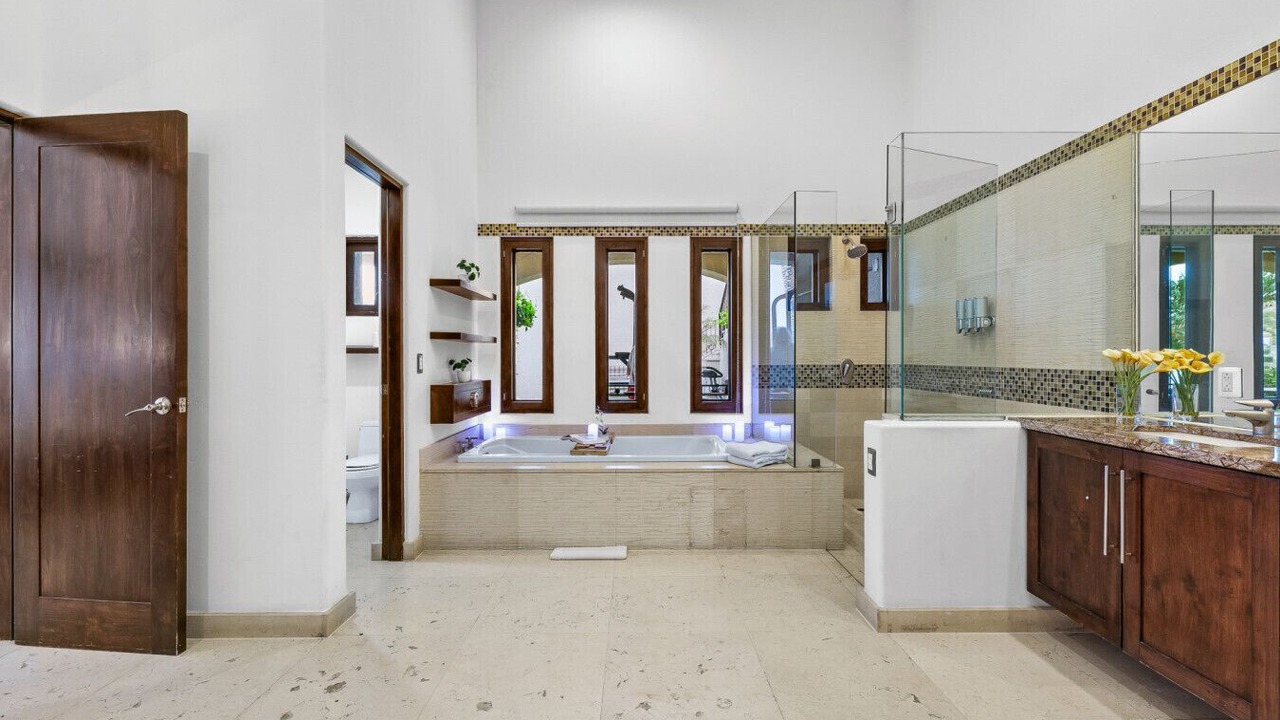 Photo of Bathroom in Pedregal