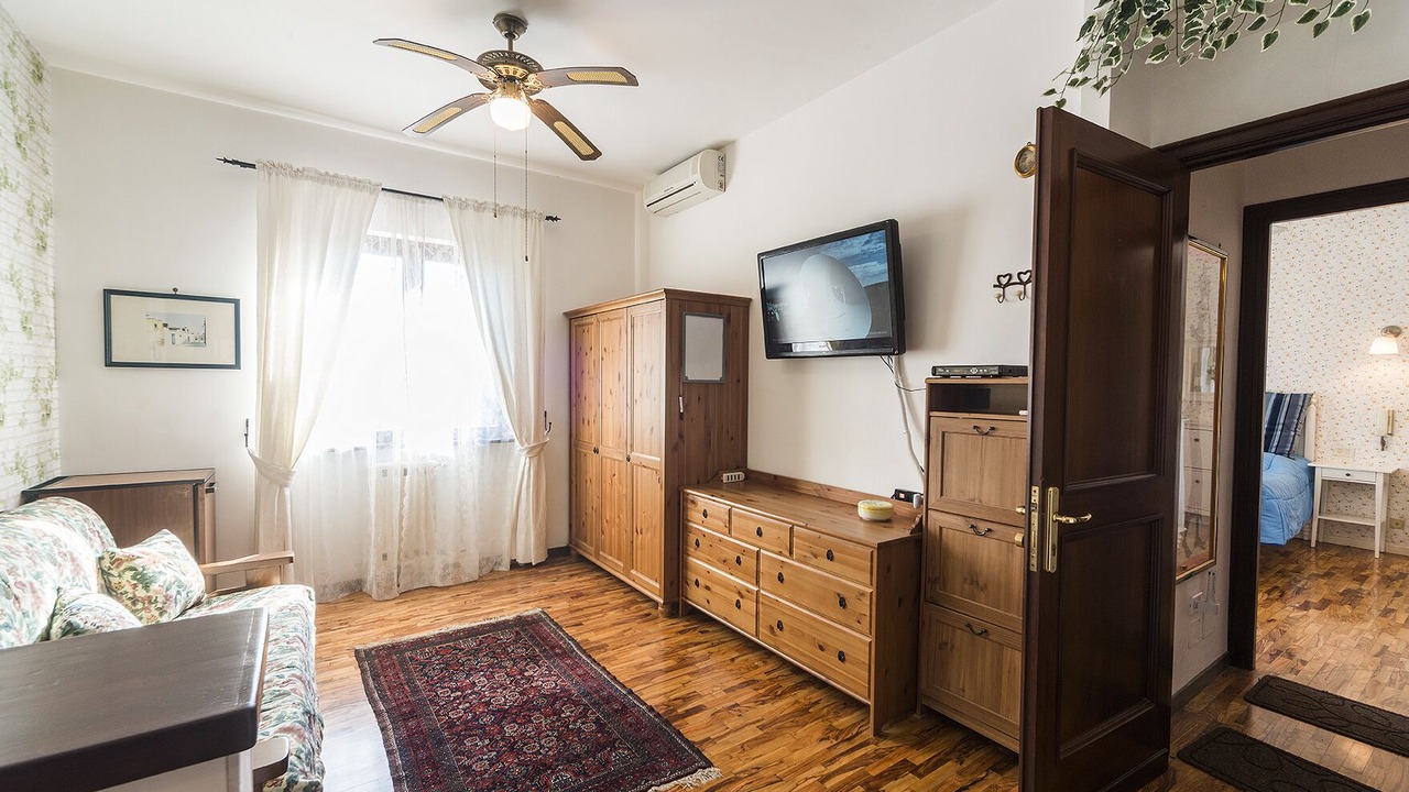 Photo of Livingroom in Zona LIII Tomba di Nerone