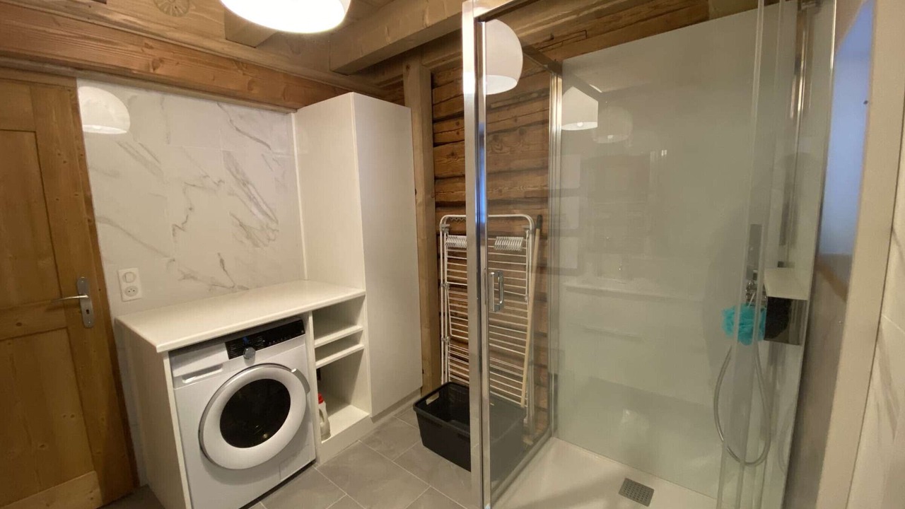 Photo of Bathroom in Hauteluce