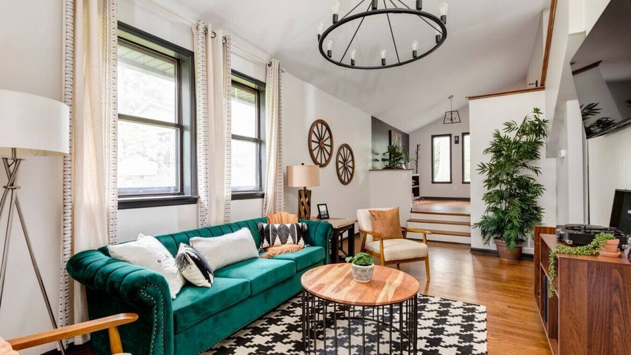 Photo of Livingroom in Winston - Salem