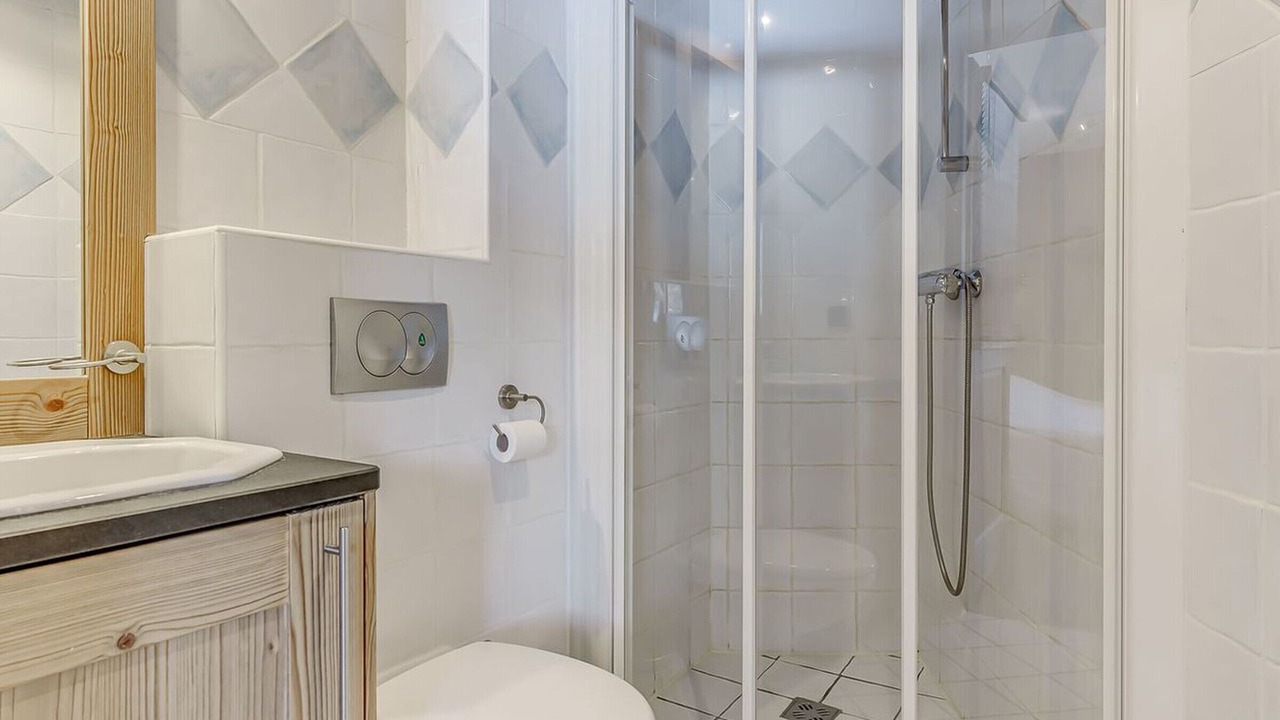Photo of Bathroom in Les Almes