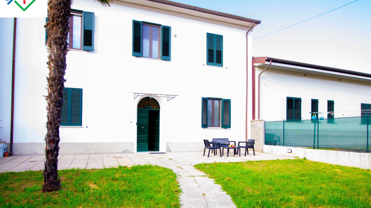 Photo of Outdoor in Pisa