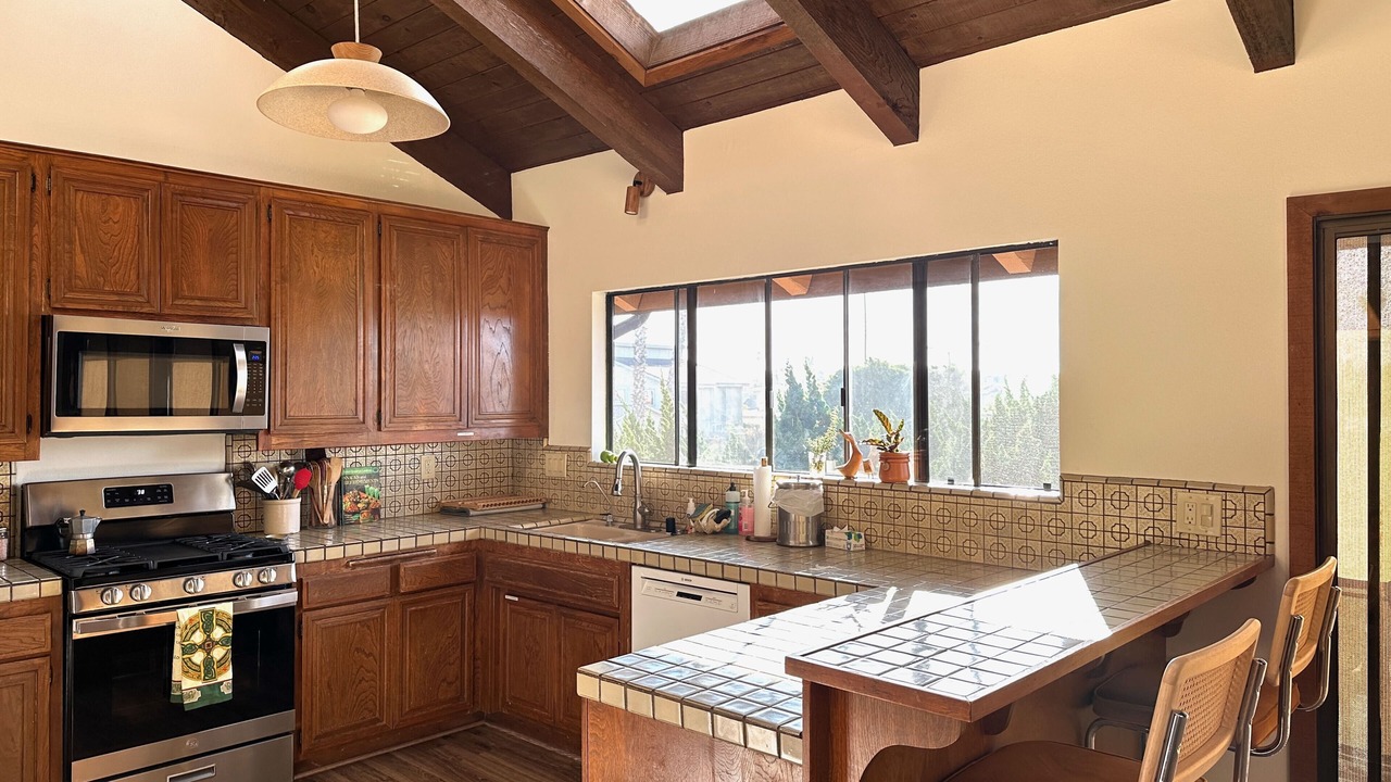Photo of Kitchen in Pierpont Bay