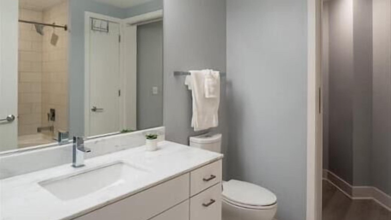 Photo of Bathroom in Woodmont Triangle