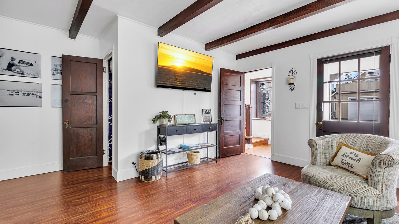 Photo of Bedroom in Hollywood