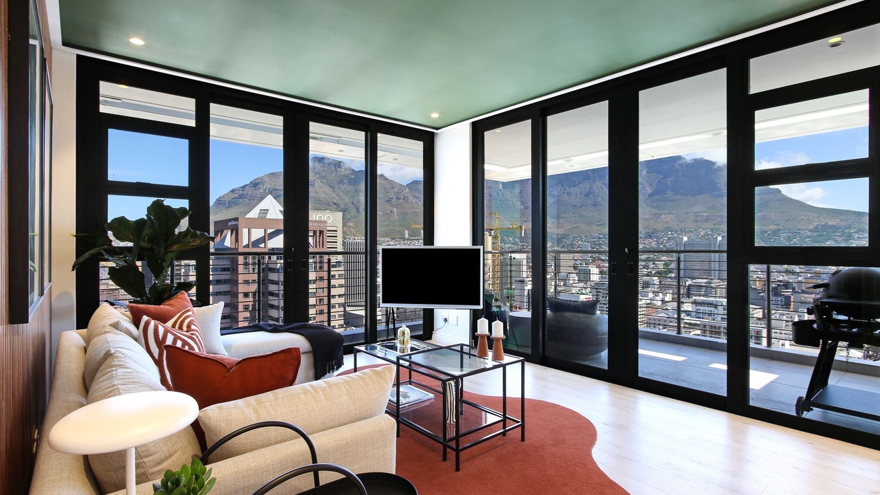 Photo of Livingroom in Cape Town City Centre