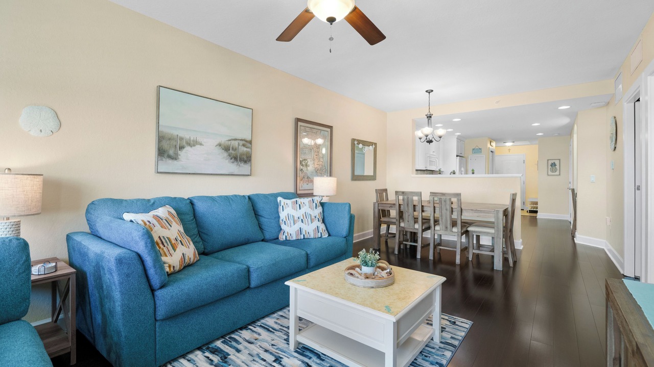 Photo of Livingroom in Independence Square