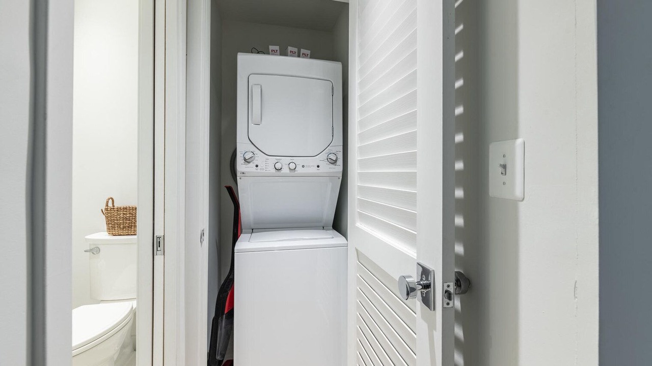 Photo of Bathroom in H Street Corridor