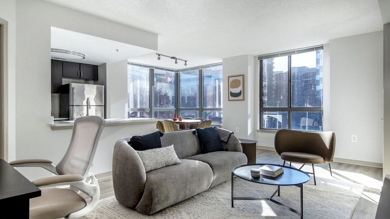 Photo of Livingroom in Bethesda