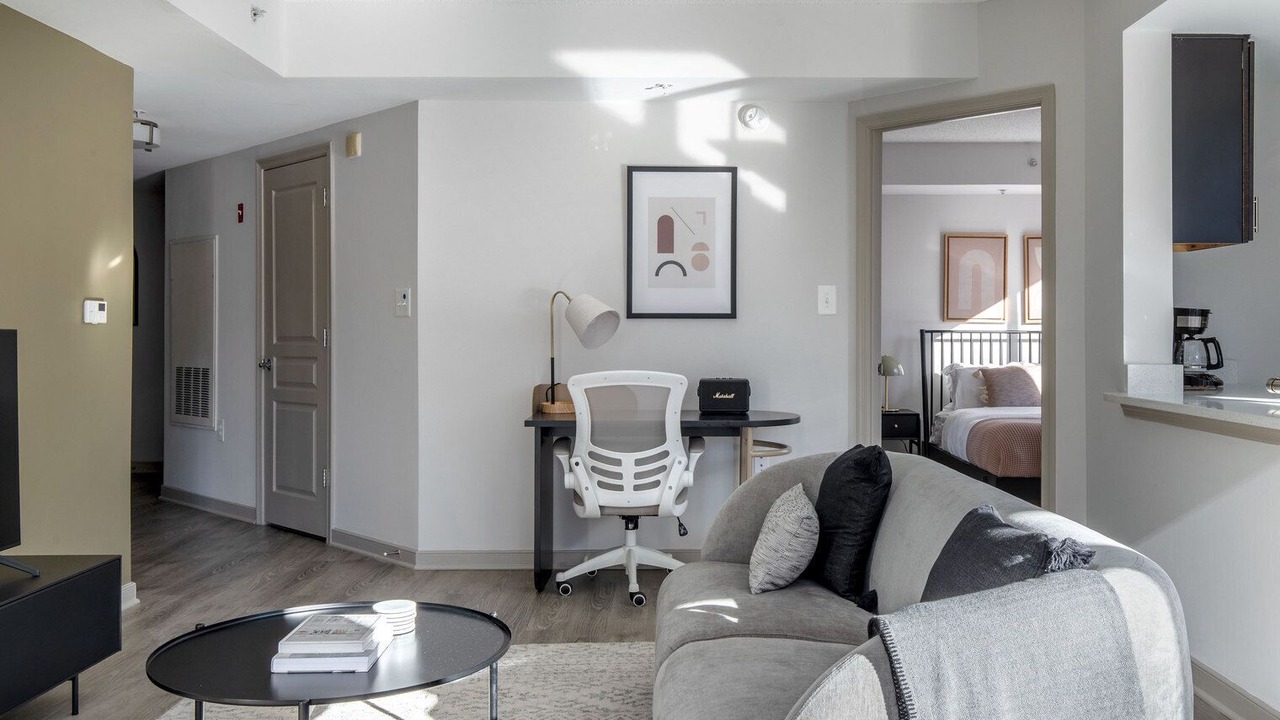 Photo of Livingroom in Bethesda