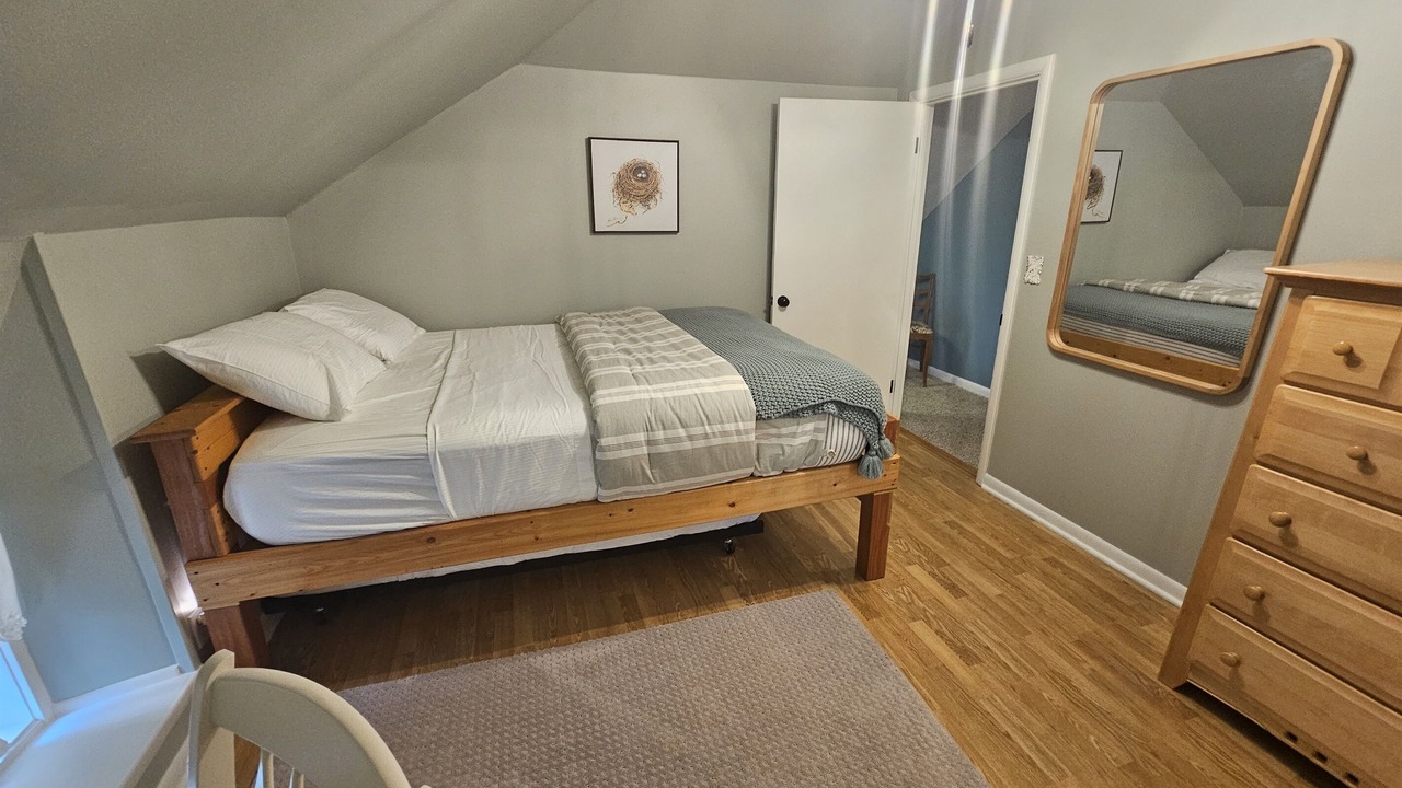 Photo of Bedroom in Eagle River