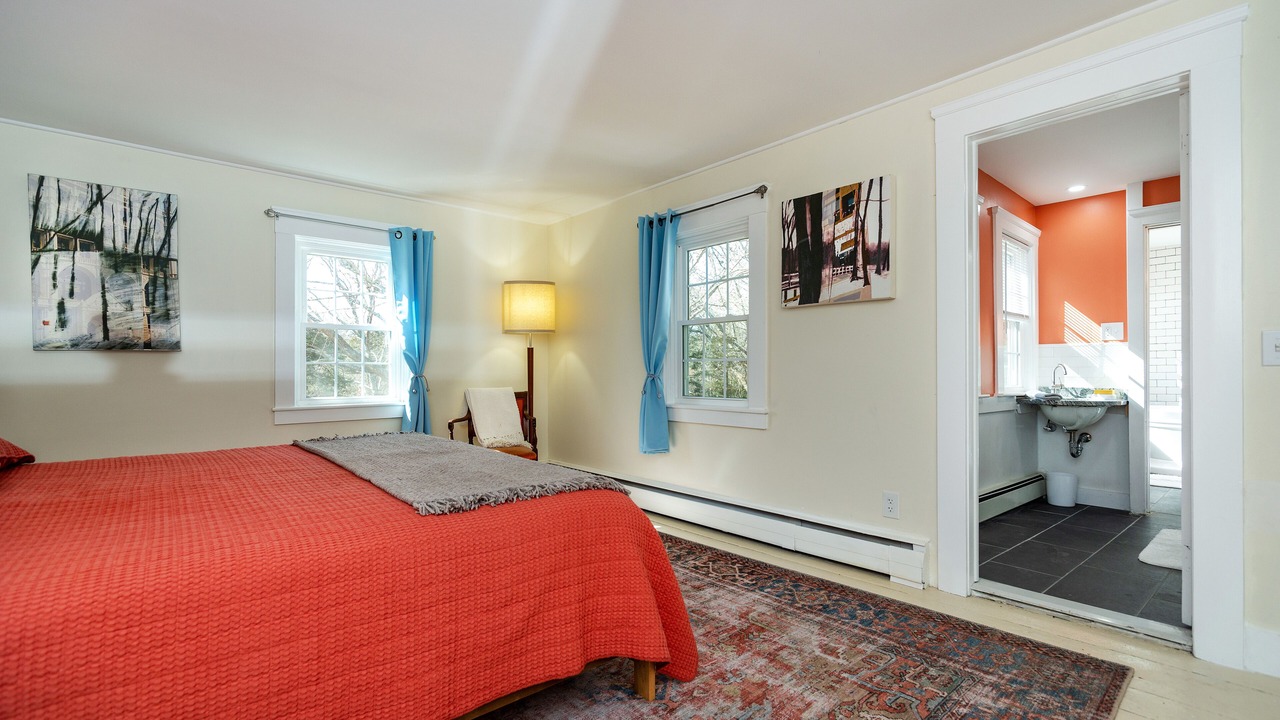 Photo of Bedroom in Charlestown